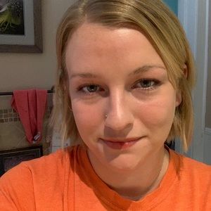 Meet your Posher, Helyn